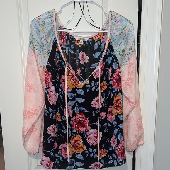 The Pioneer Woman Tops - NWT This Pioneer Woman size Small Mixed Print Peasant Blouse Floral Flowy